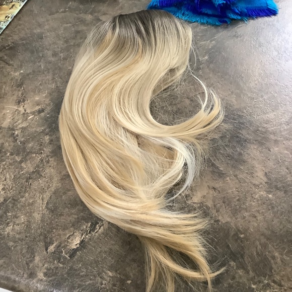 NEW Natural style wig - Picture 8 of 9